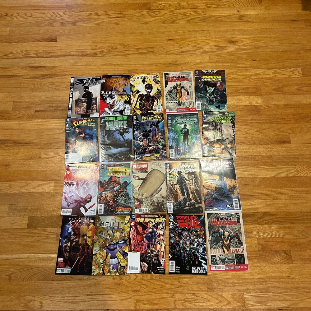 Comic Book Collection with Various Covers Marvel, DC Comic